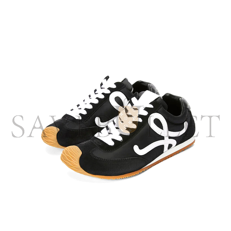 LOEWE BALLET RUNNER 2.0 IN NYLON AND CALFSKIN M816282XB3 0 LOEWE BALLET RUNNER 2.0 IN NYLON AND CALFSKIN M816282XB3 0